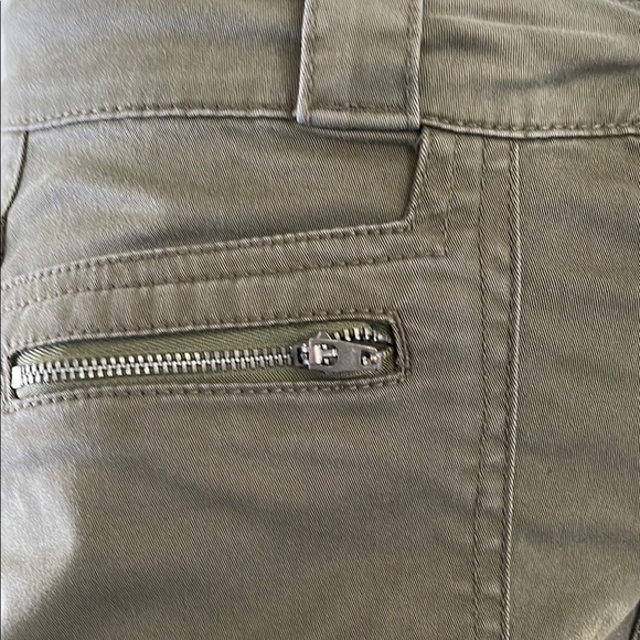 Cotton On - Olive Green Women's Cargo Pants size 2 - Picture 3 of 5